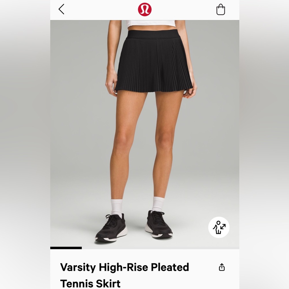 Lululemon black pleated skirt